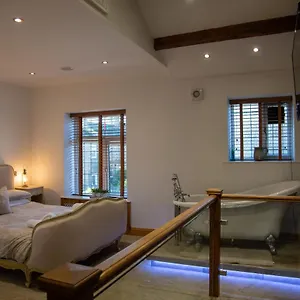 Holiday home Steamy A Cosy Couples & Steam, Haworth